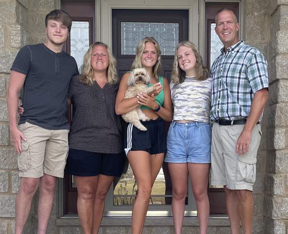 Jim Ludvigsen, far right, of Kenosha poses with his family. Ludvigsen is alive today because he was able to receive life-saving heart surgery at Froedtert South.
