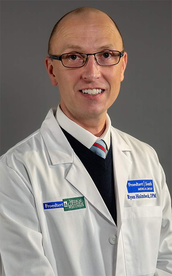 Dr. Ryan Holmbeck, Podiatrist
